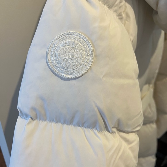 Brand New - Canada Goose Marlow Jacket Size Medium - Picture 4 of 5